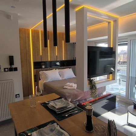 Larisa Absolute Suites, Sky View Smart Home Экстерьер фото