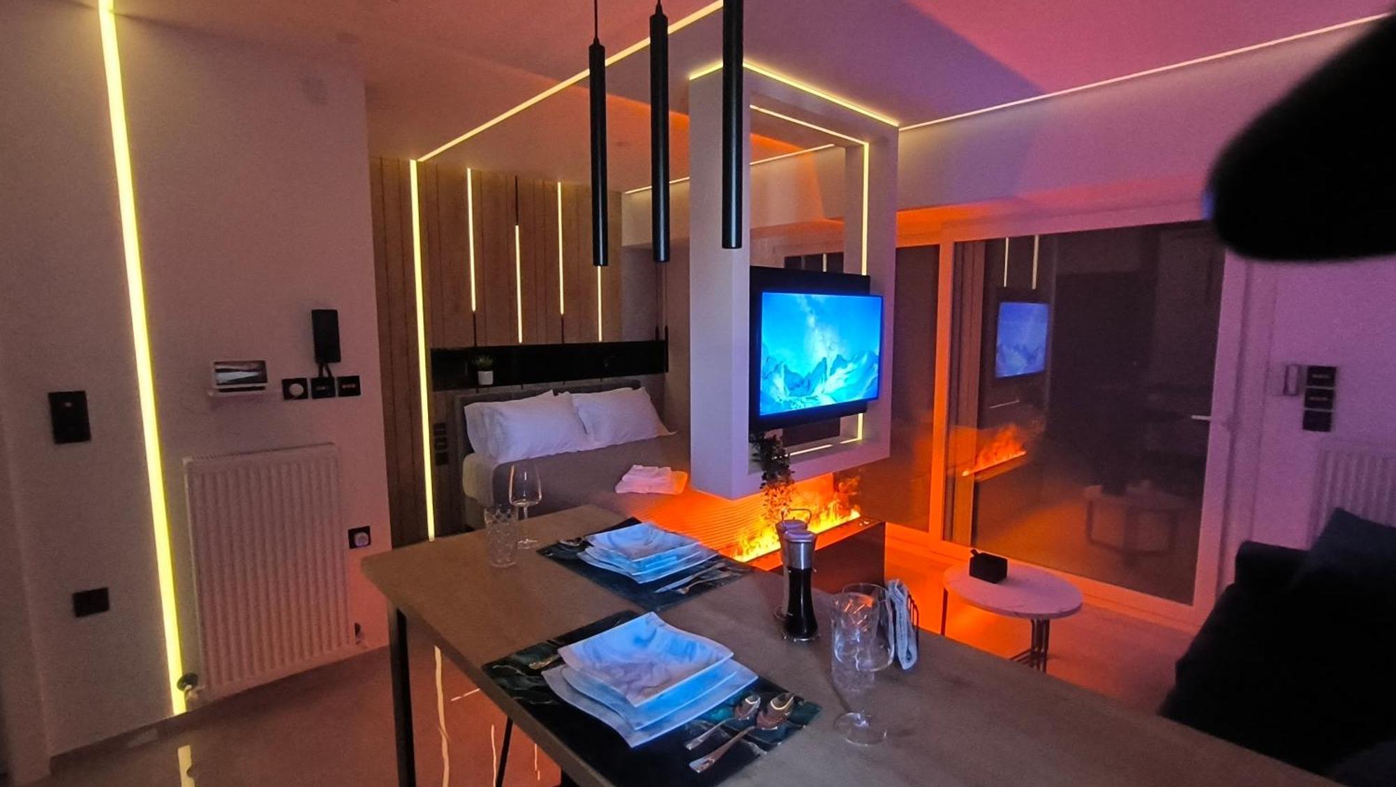 Larisa Absolute Suites, Sky View Smart Home Экстерьер фото